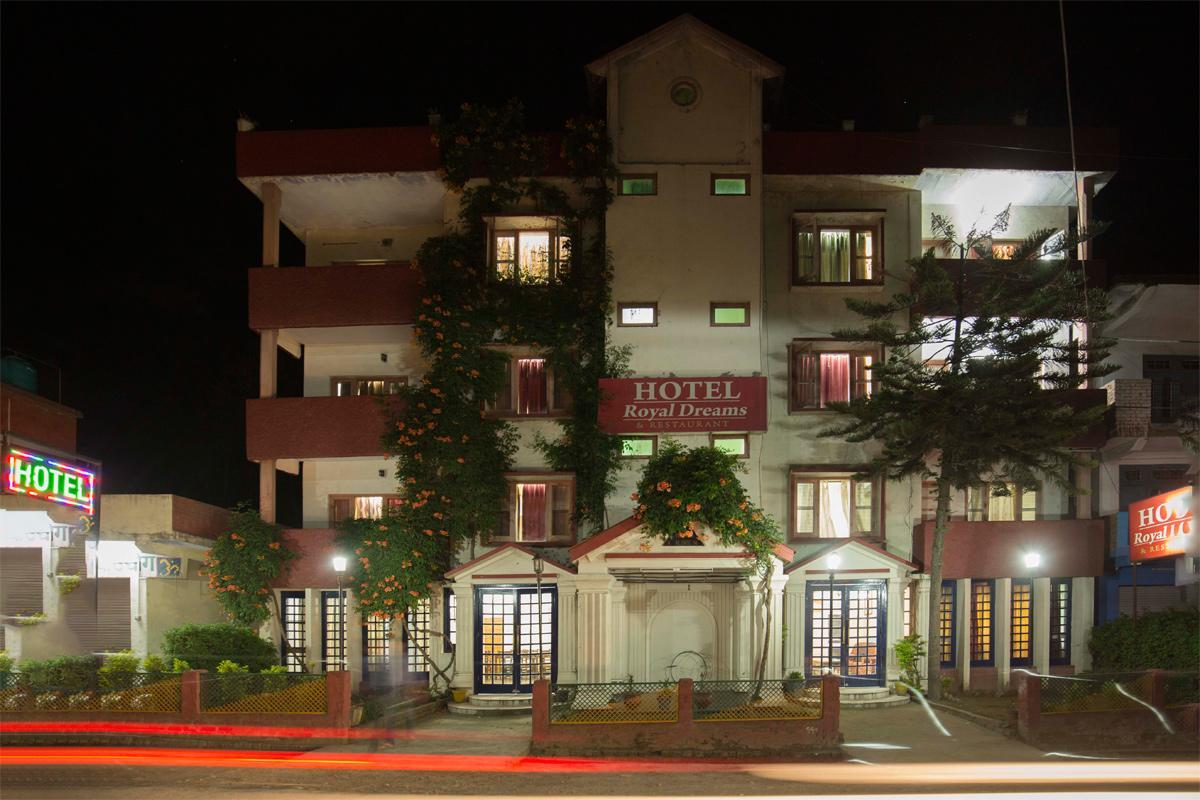 Hotel Royal Dreams Chamba Exterior foto